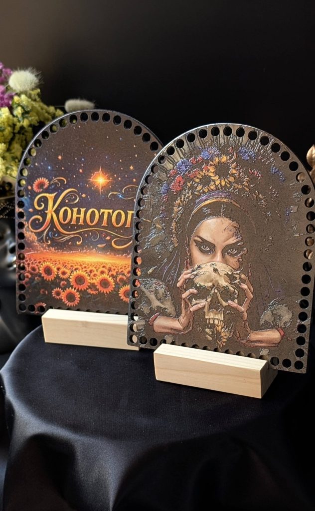 Шкіряні боковинки для в’язання сумочки Відьма і Конотоп – арка 21 × 17,5